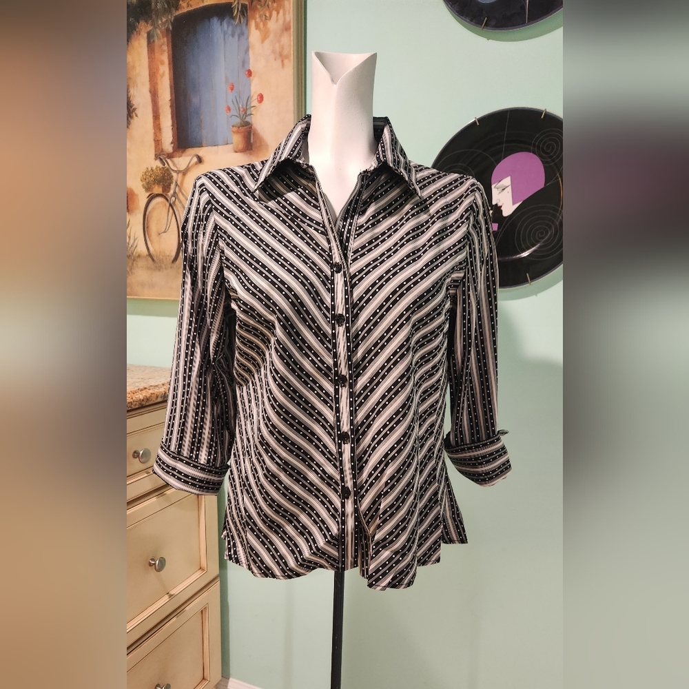 Pretty Stripped Top Size S